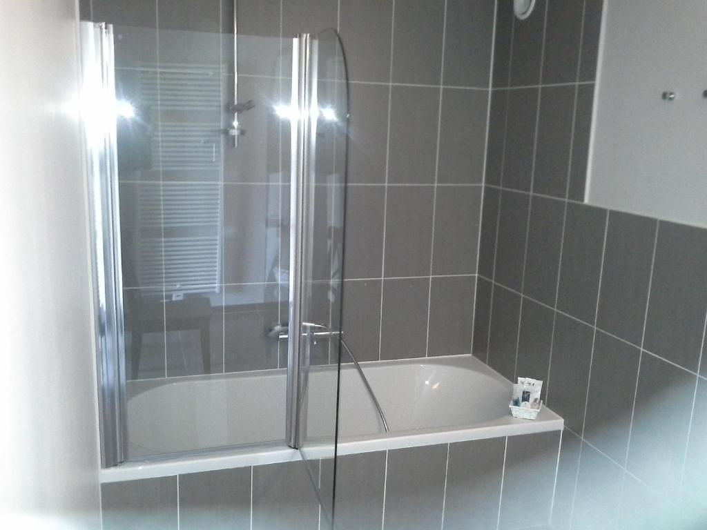 M-Otel E40 Wetteren Cameră foto